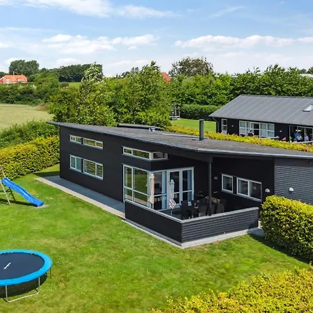 Prázdninový dům Gloria - 500m From The Sea By Interhome